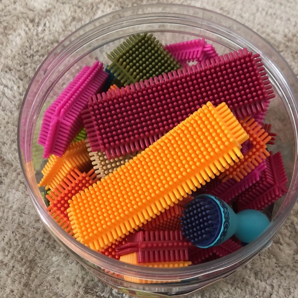 B. You bristle block Stackadoos - Picture 2 of 3